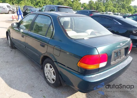 1997 Honda Civic Lx z USA, uszkodzony, nr VIN JHMEJ6570VS008802